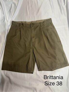 Brittania Olive Green Flat-Front Men's Shorts